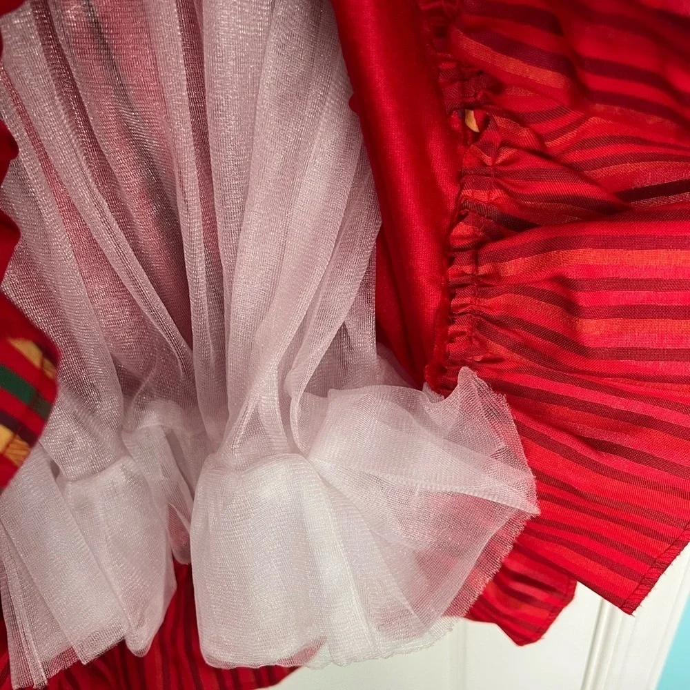Princess Elena costume, size 10Y, great condition